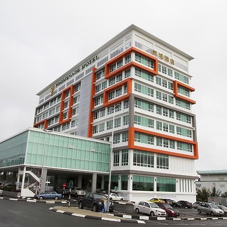 Promenade Hotel Бинтулу Екстериор снимка